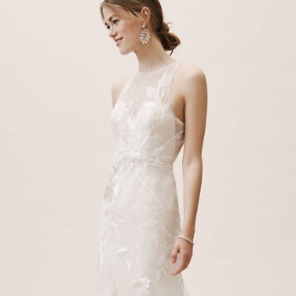 Willowby Prescott Wedding Gown - Picture 2 of 11